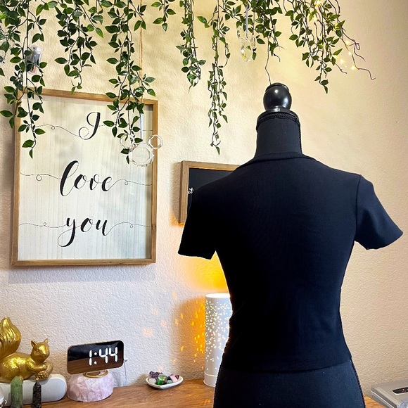 Black rhinestone collar top - Picture 2 of 2